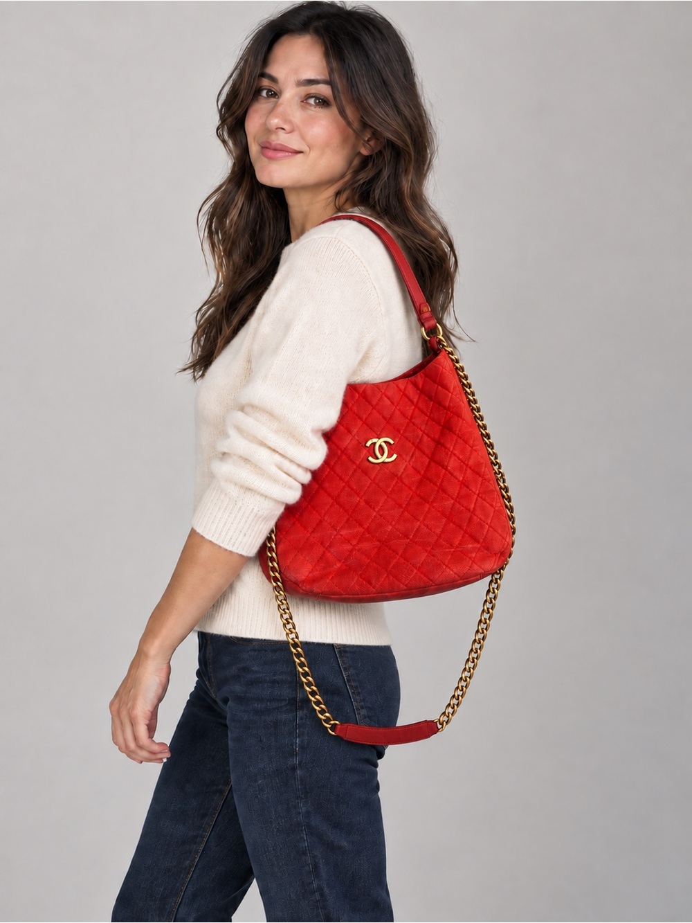 Zeko Authentic Certified CHANEL Country Chic Hobo Iridescent Red Caviar